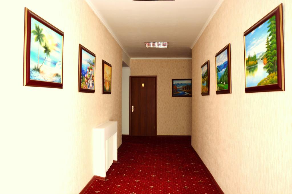 Halal Hotel Efendi Nur-Sultan (Astana) Exterior photo